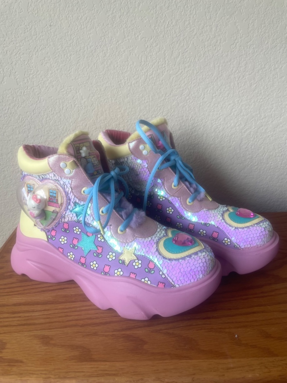 Irregular Choice x Sanrio - Hello Kitty Sneakers, US 9 / 40 - Picture 2 of 15